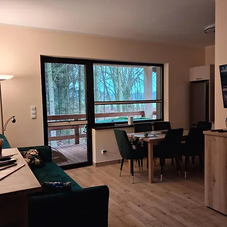 Przy Lesie * Lakie (Zlotow)