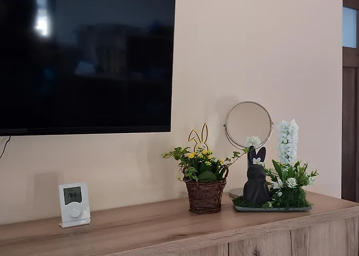 Przy Lesie Holiday home Lakie (Zlotow)